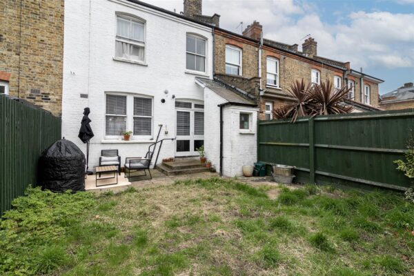 Russell Ave, London, N22 6QA