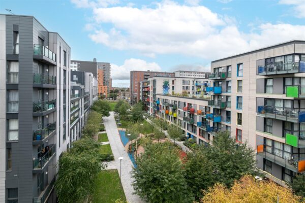 Waterside Way, London